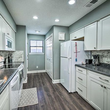 Pet-Friendly Branson Getaway With Private Patio! Apartamento Exterior foto