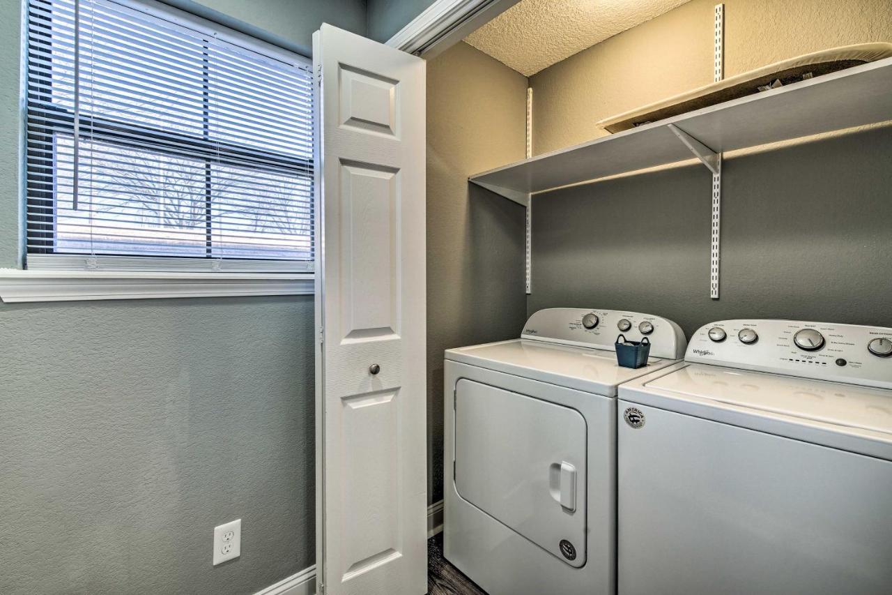 Pet-Friendly Branson Getaway With Private Patio! Apartamento Exterior foto